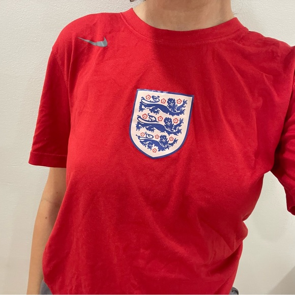 Red England Nike dri fit top - Picture 2 of 2